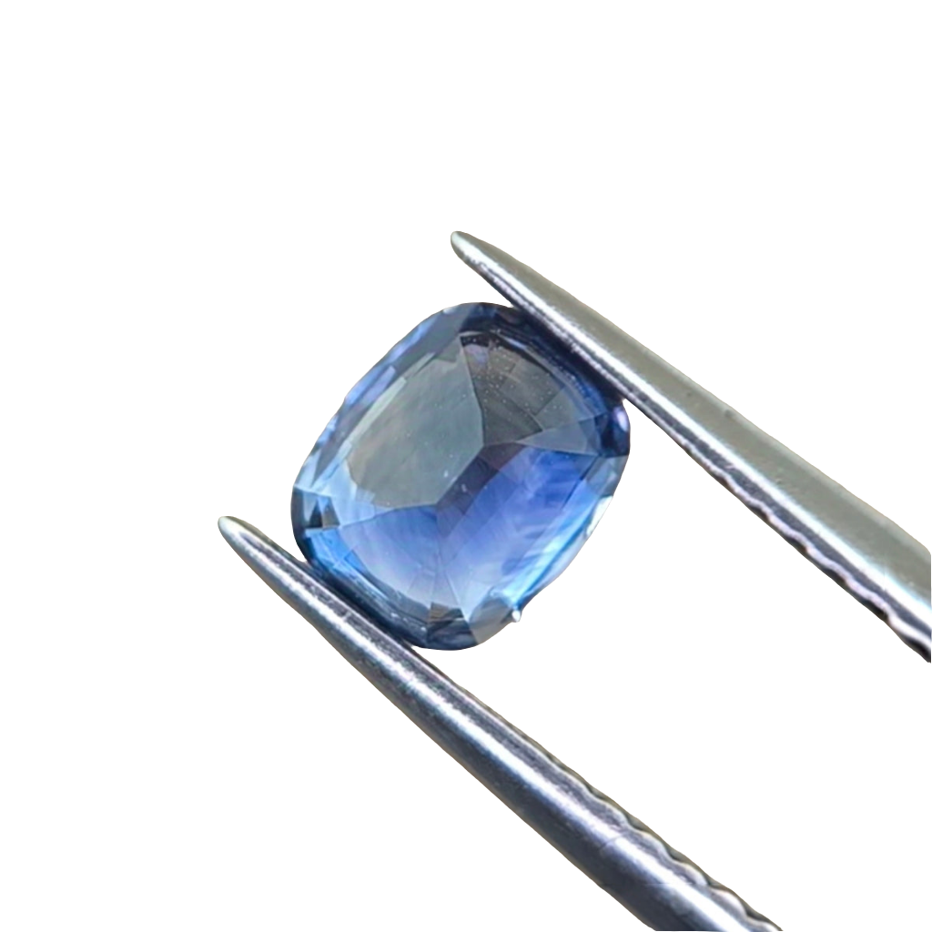 Natural loose blue sapphire gemstone cushy shape