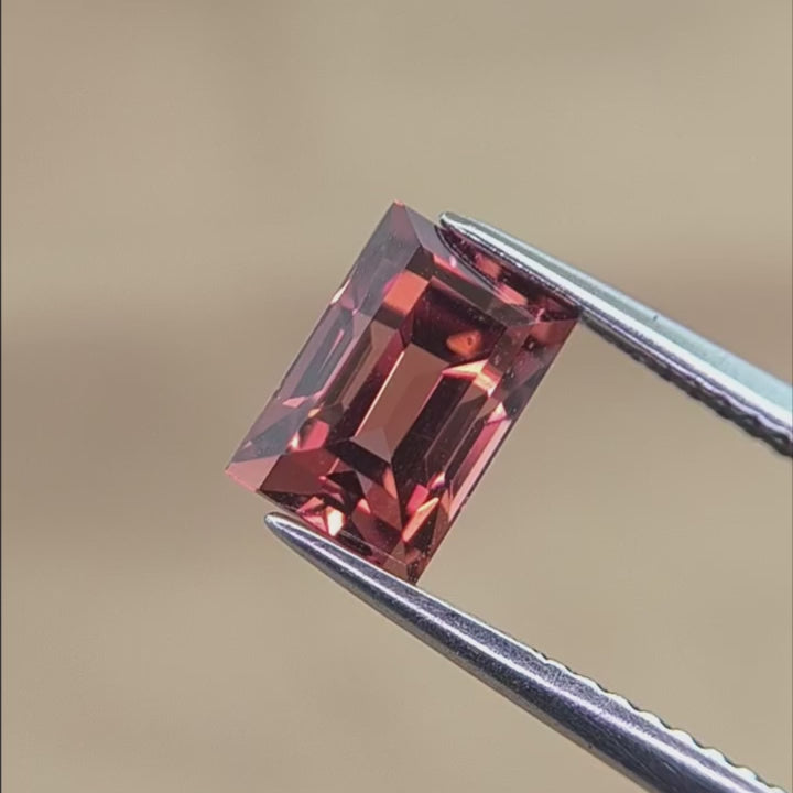 Natural Loose Malaya Garnet - Pearl Island Gem