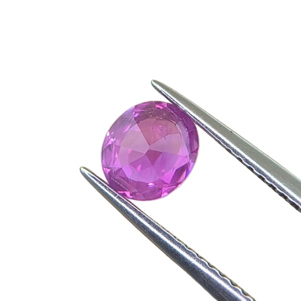 Natural Pink Sapphire Oval Shape 1.13 Carat -  Pearl Island Gem